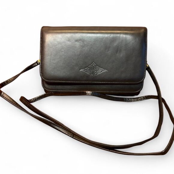 VTG Buxton Black Leather Velvet Touch Cowhide Wallet/Crossbody Bag - Picture 1 of 11